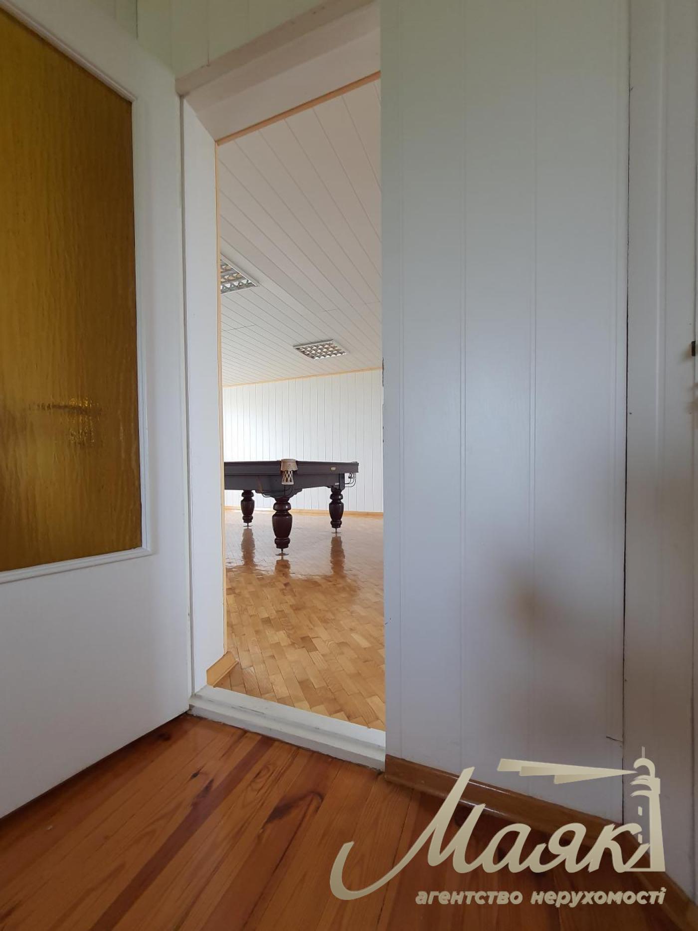 Продаж будинку 550м2 у с. Крюківщина, під Києвом