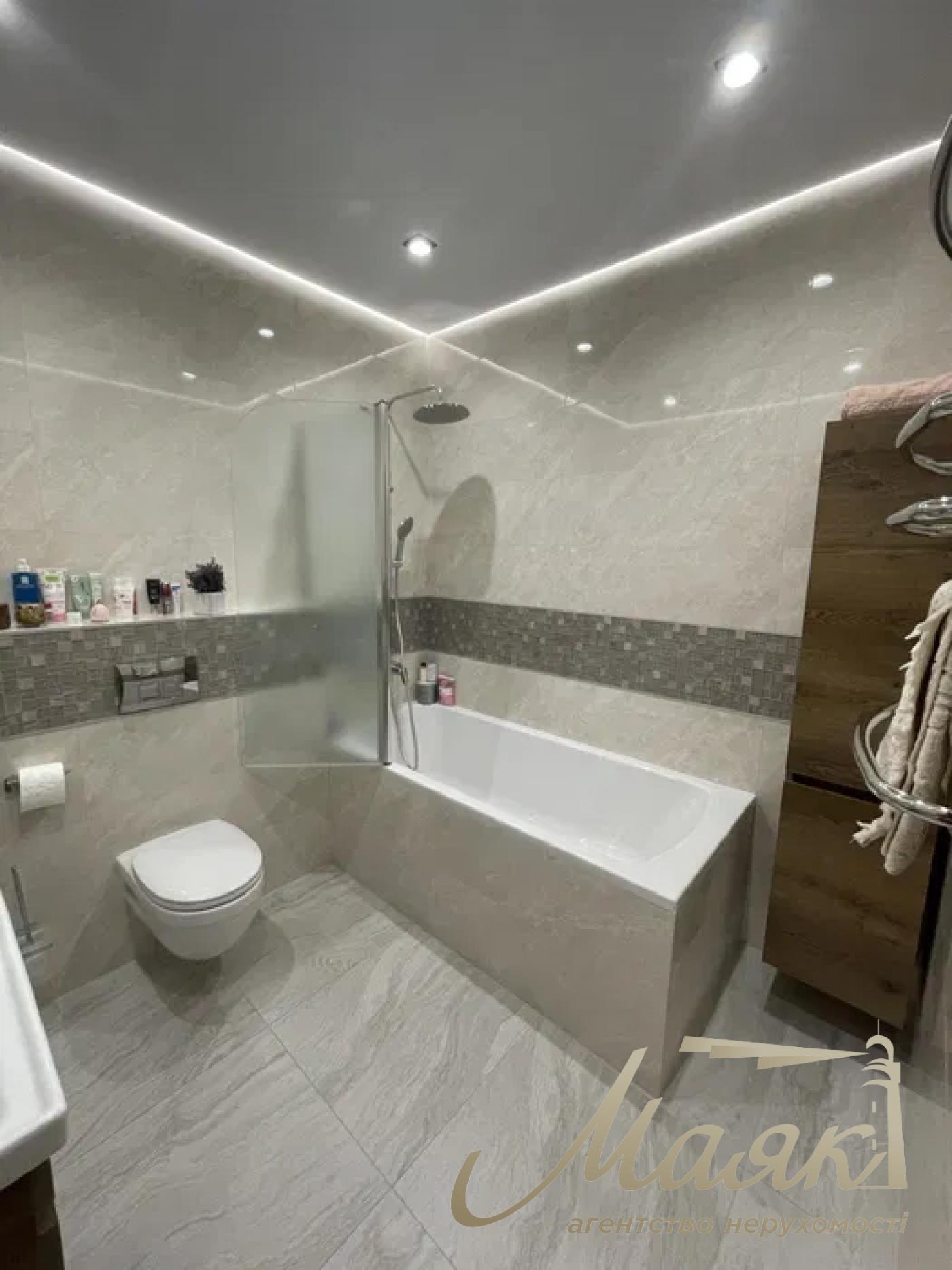 Продаж 2-х кімнатної квартири, 62м2, ЖК Русанівська Гавань