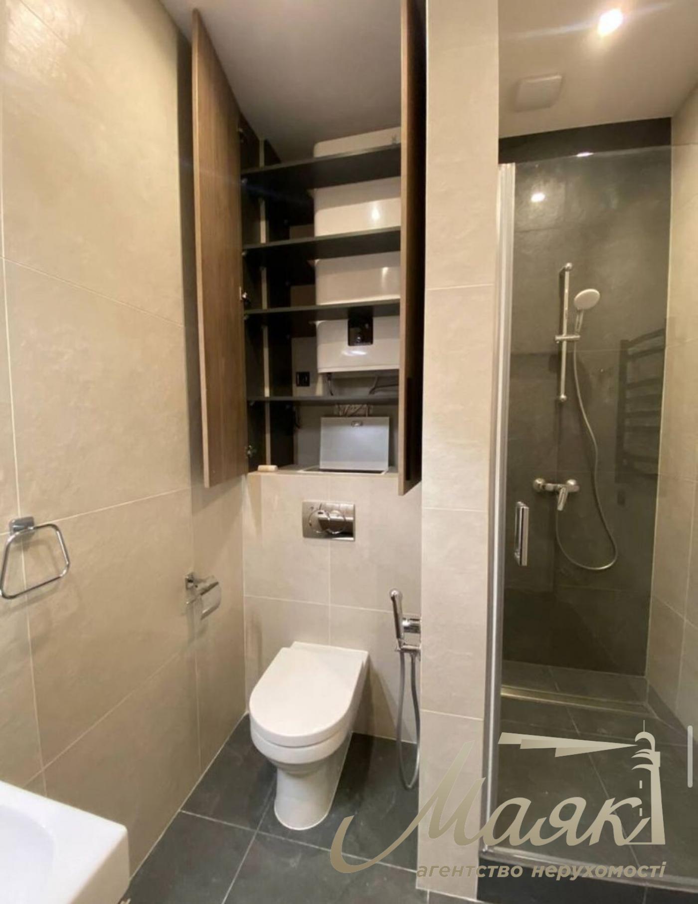 Rent 3-room apartment in Crystal Park Tower Residential Complex
