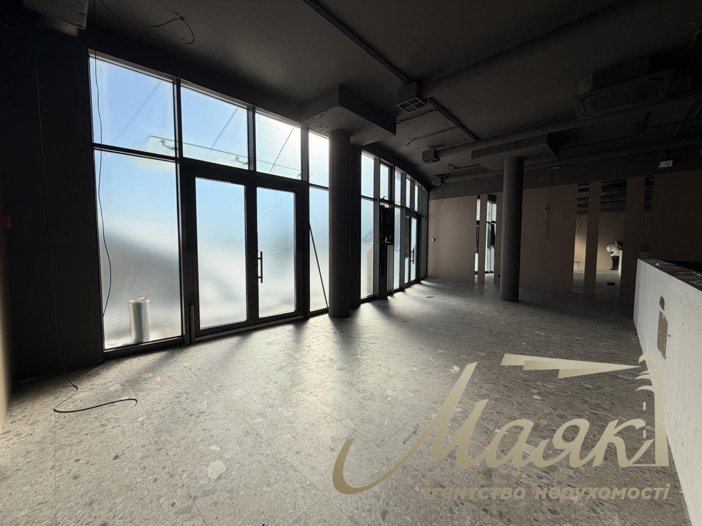 Оренда фасадного приміщення 105м2, ЖК Новопечерські Липки