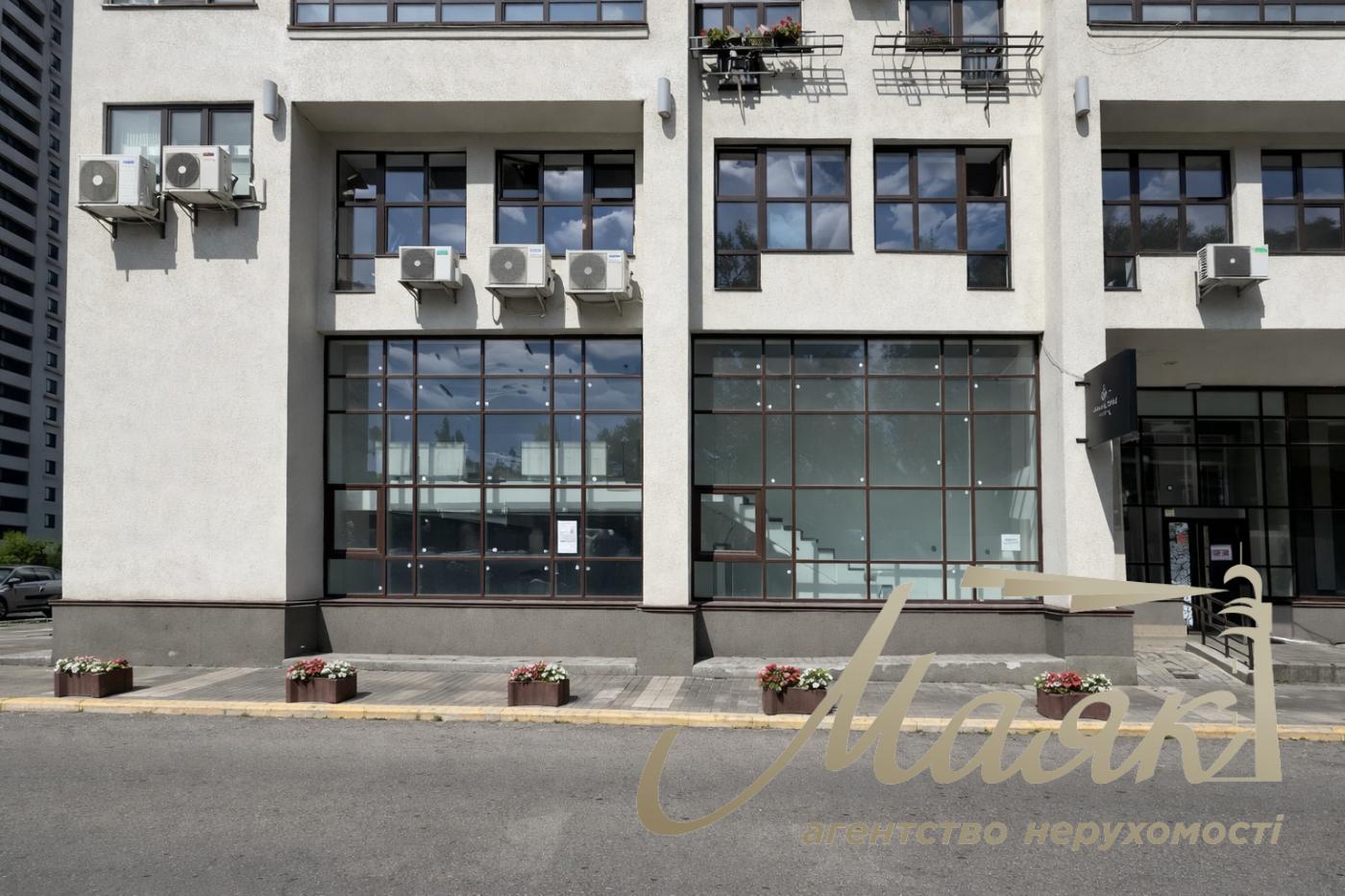 For sale 3-bedroom apartment, 138 m², Residential Complex Panorama on Pechersk, Pechersky district, Kyiv