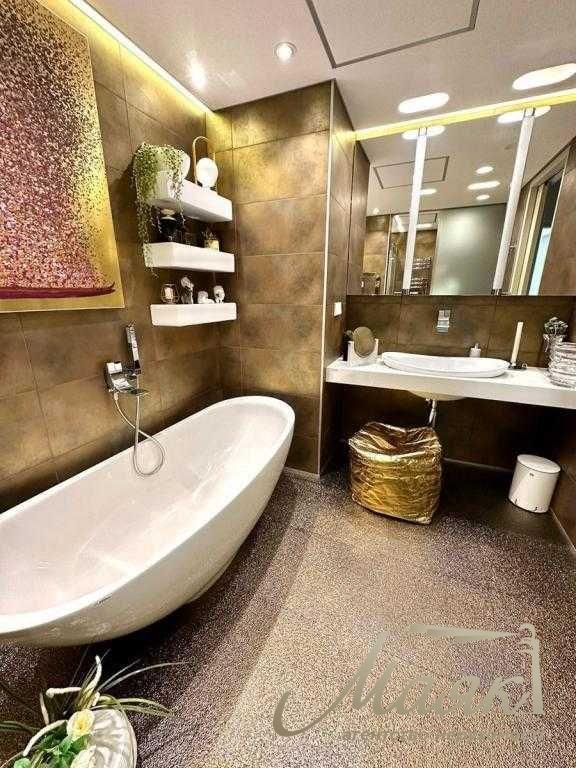 For sale 4-room apartment, 178 m², 13/2, Shelkovychnaya str., Lipki, Center, Kyiv