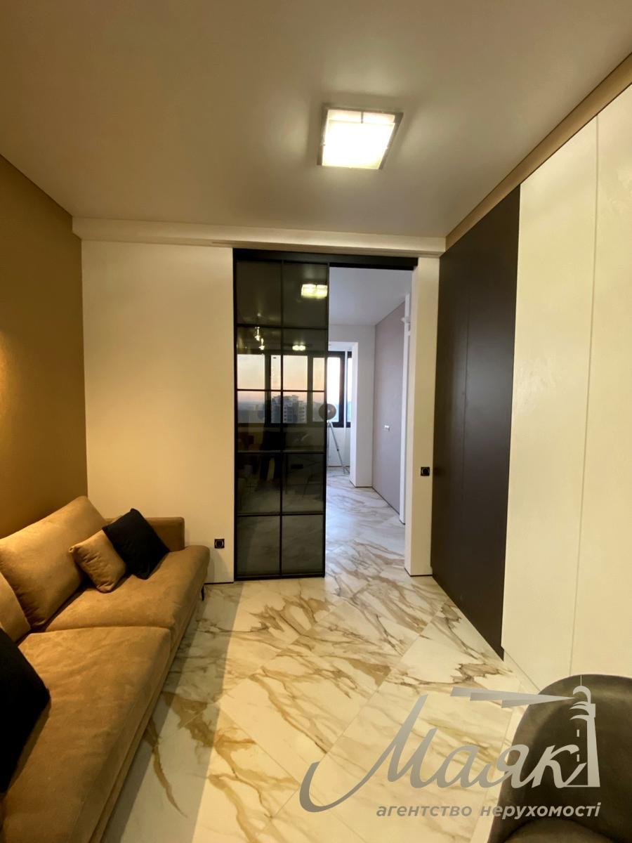 Продажа 3-х комнаной квартиры в ЖК Дельмар