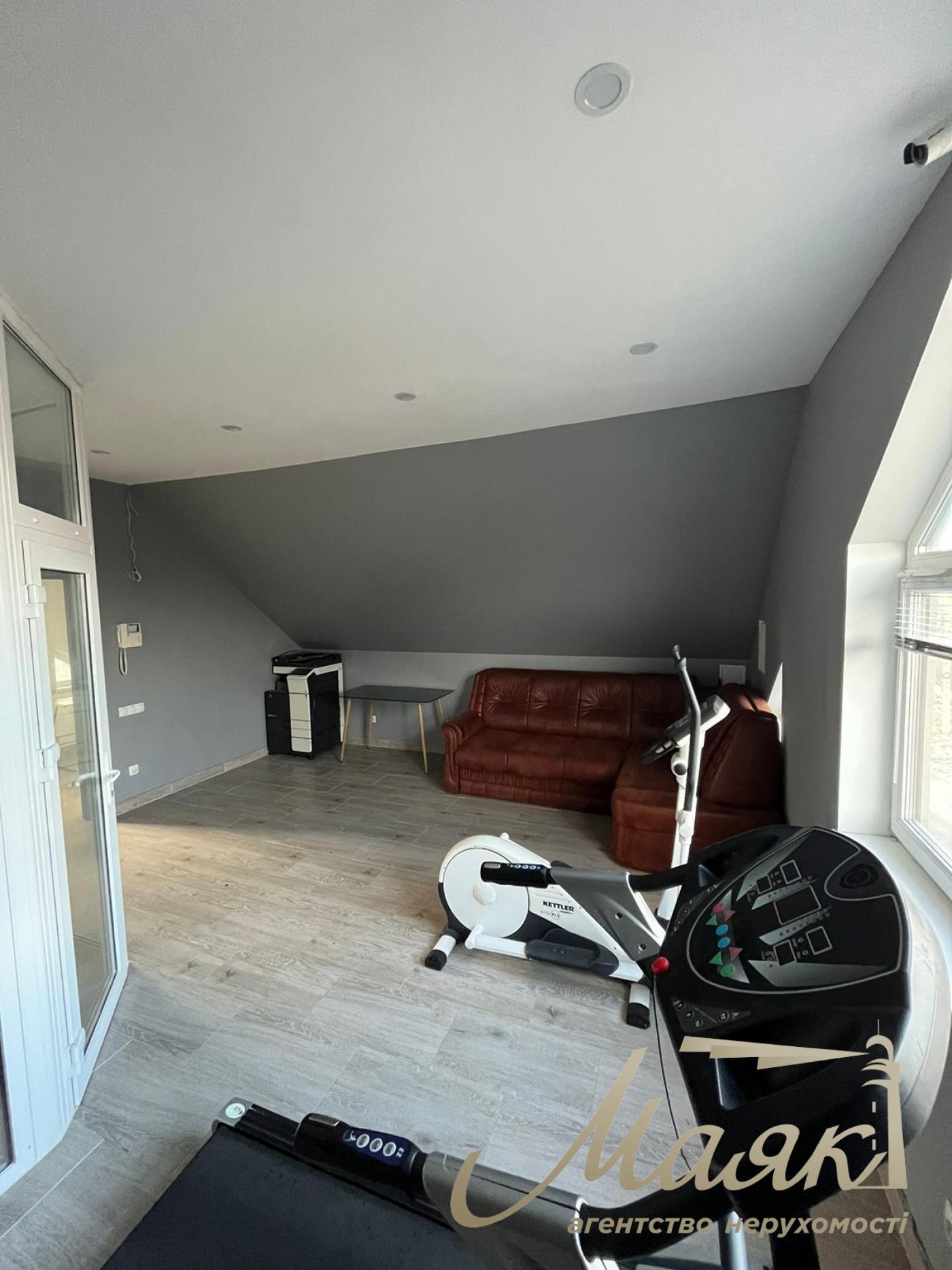 Rent a house 150m2 with garage 100m2 Sofievska Borschagivka