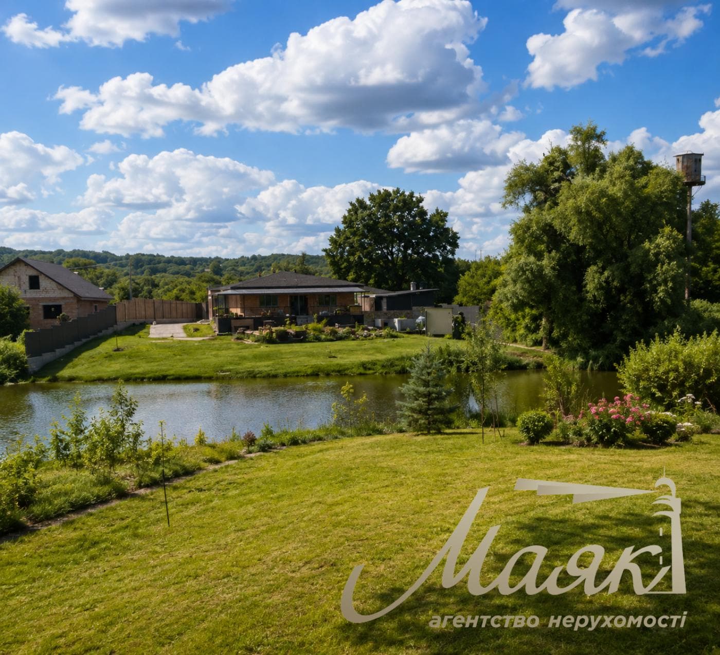 For sale house and land plot 10 sotok, Vytavska str., Chapaevka/Vita-Litovska, Kyiv, Goloseevsky district