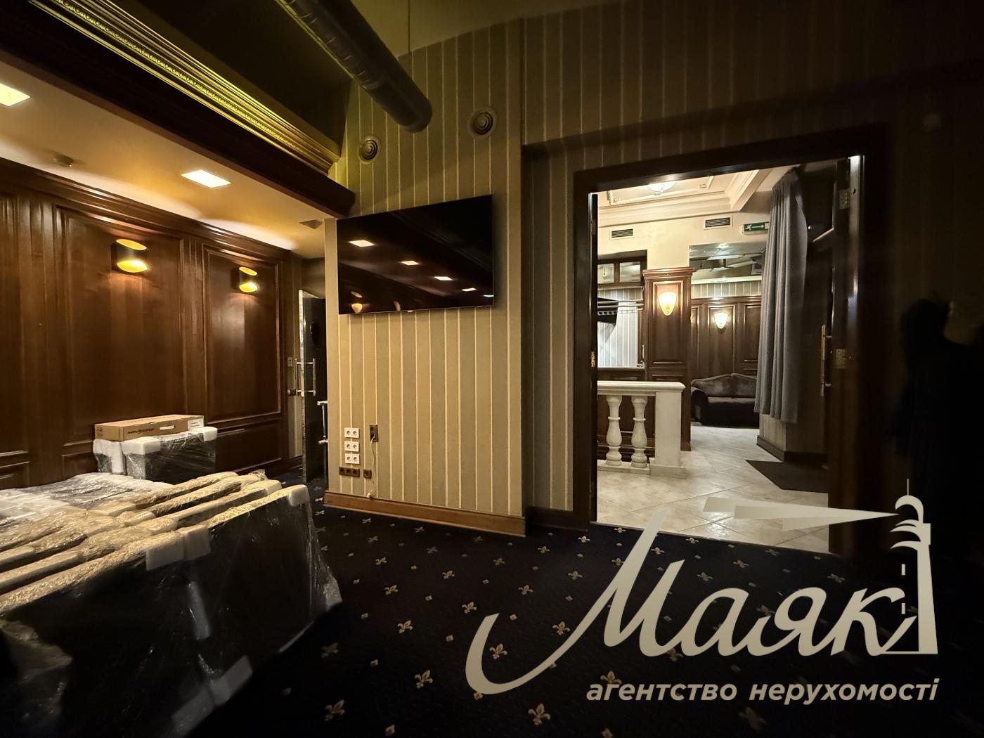 Sale of facade premises on Mirnoho Panasa Street, Pechersk, Kyiv