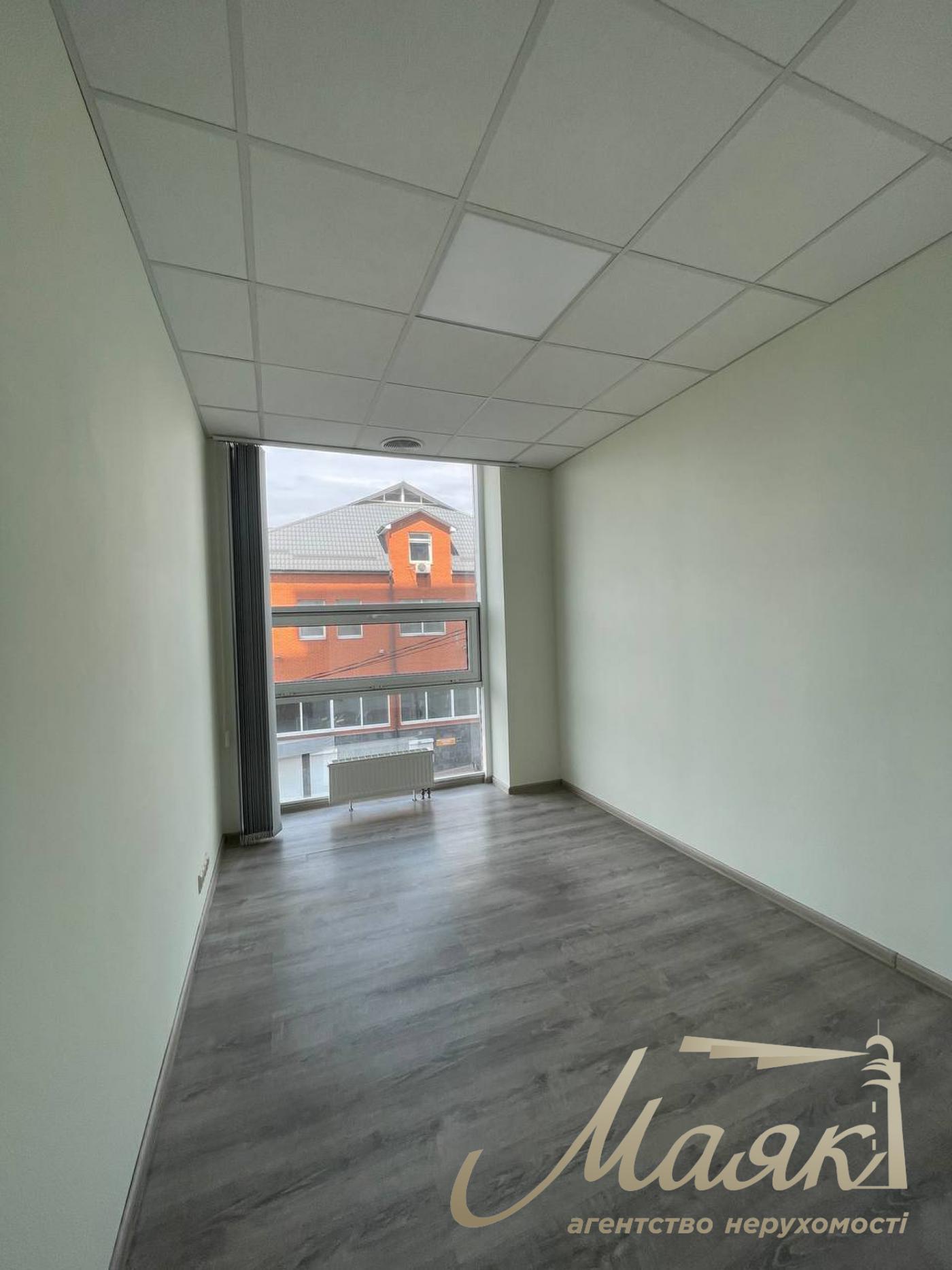 Office for rent 540 sq.m Business Center Star Center Solomenskyi district, Lobanovskyi Avenue