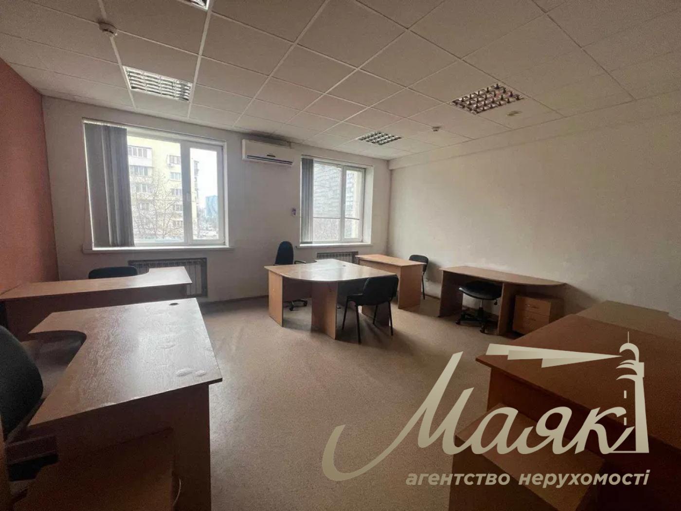 Оренда ОСЗ 5500м2 по вул.Міхнвоського 38, Звіринецька.