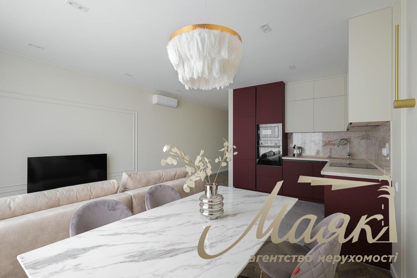 For sale 1 bedroom apartment, LCD Novopecherska Vezha, Pecherskyi district, Kyiv