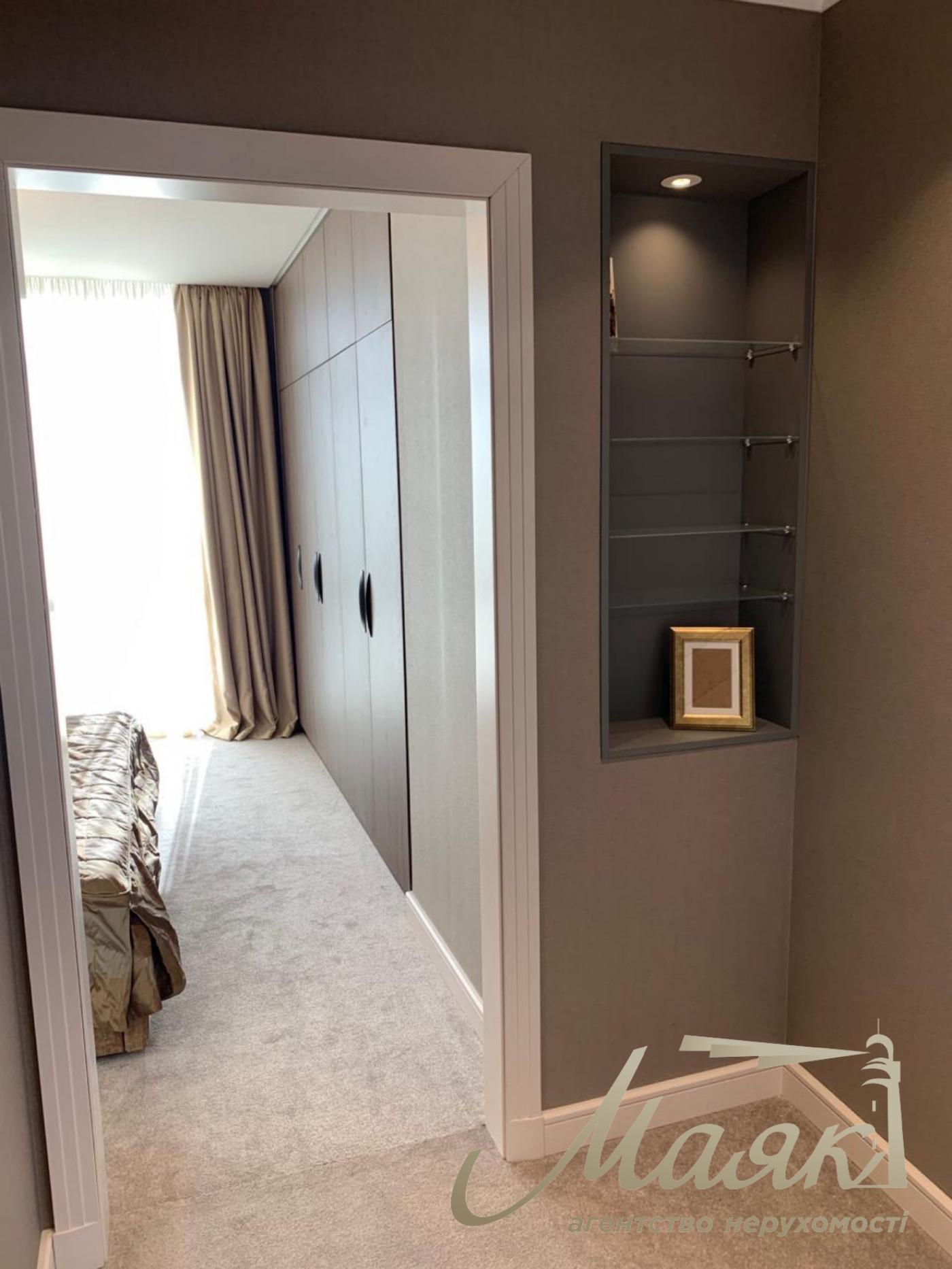 Аренда 1к 80м квартиры в ЖК Подвисоцкий, Печерский район