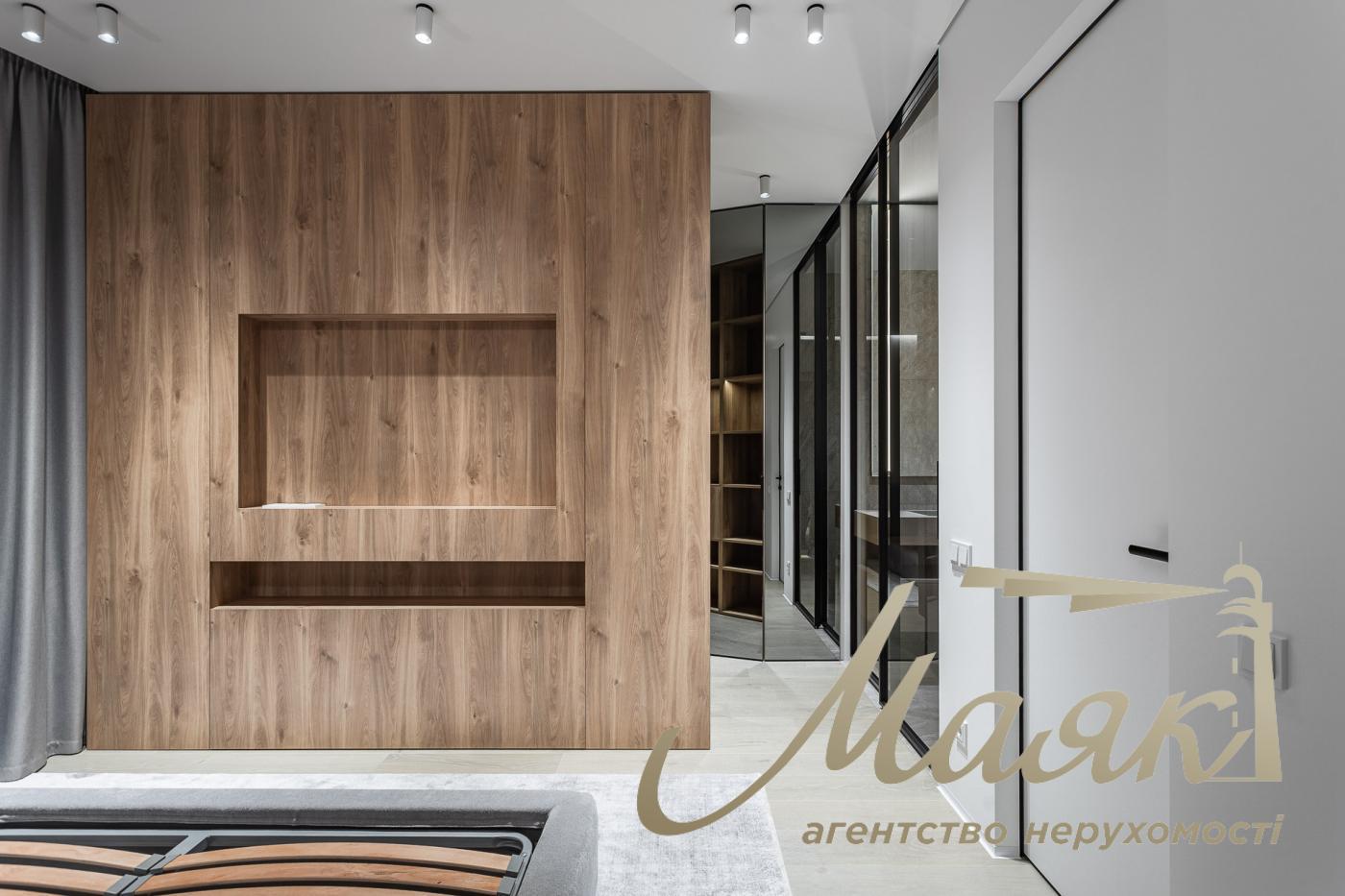 Оренда 4-кімнатної квартири ЖК Новопечерські Липки вул. Верхогляда (Верхогляда)