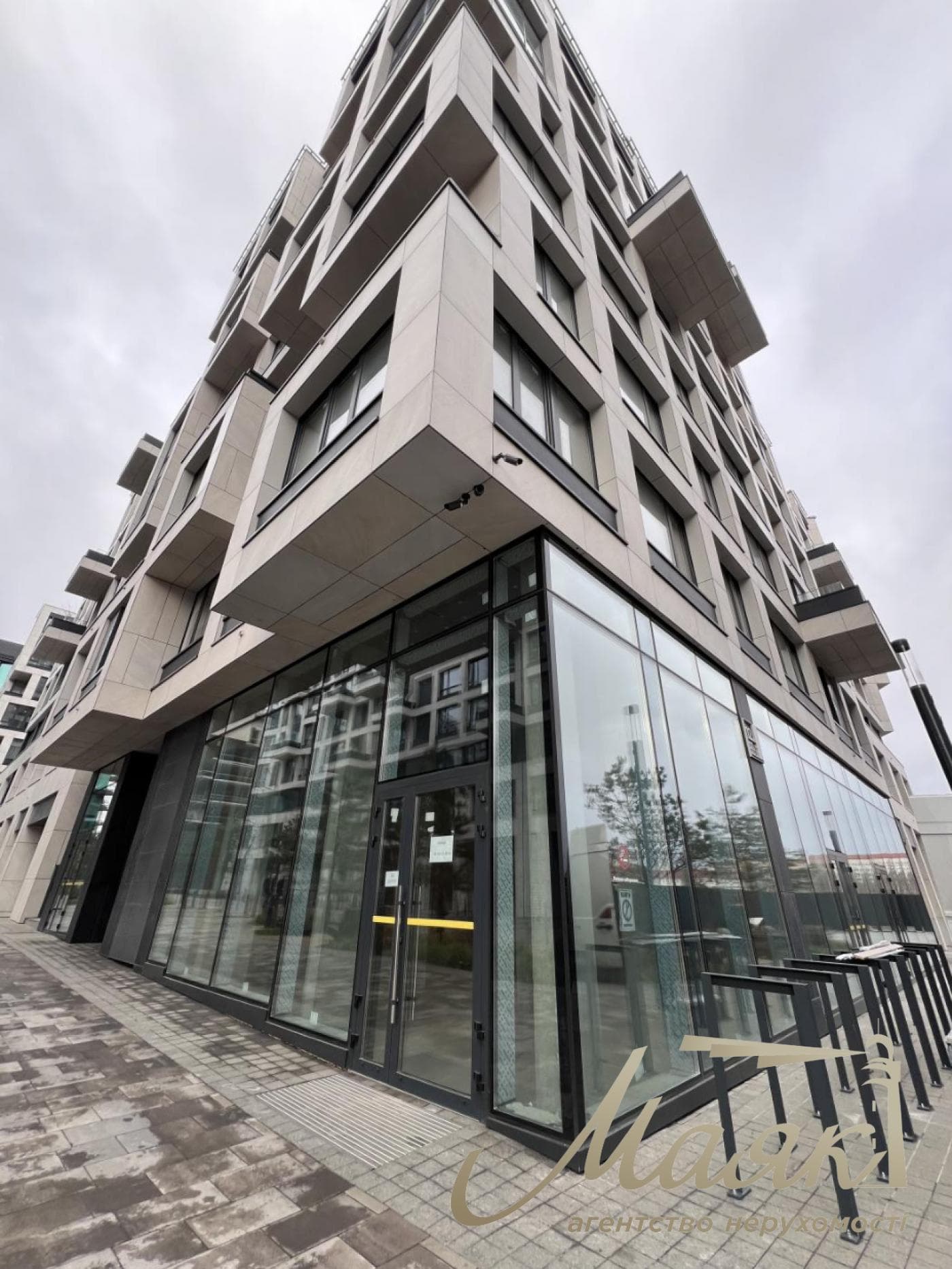 Продаж фасадного приміщення площею 96,5 м², ЖК Unit Home
