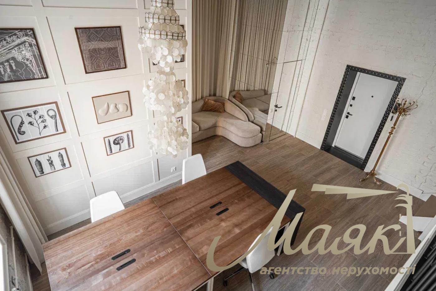 Продаж офісу в центрі, вул. Саксаганського