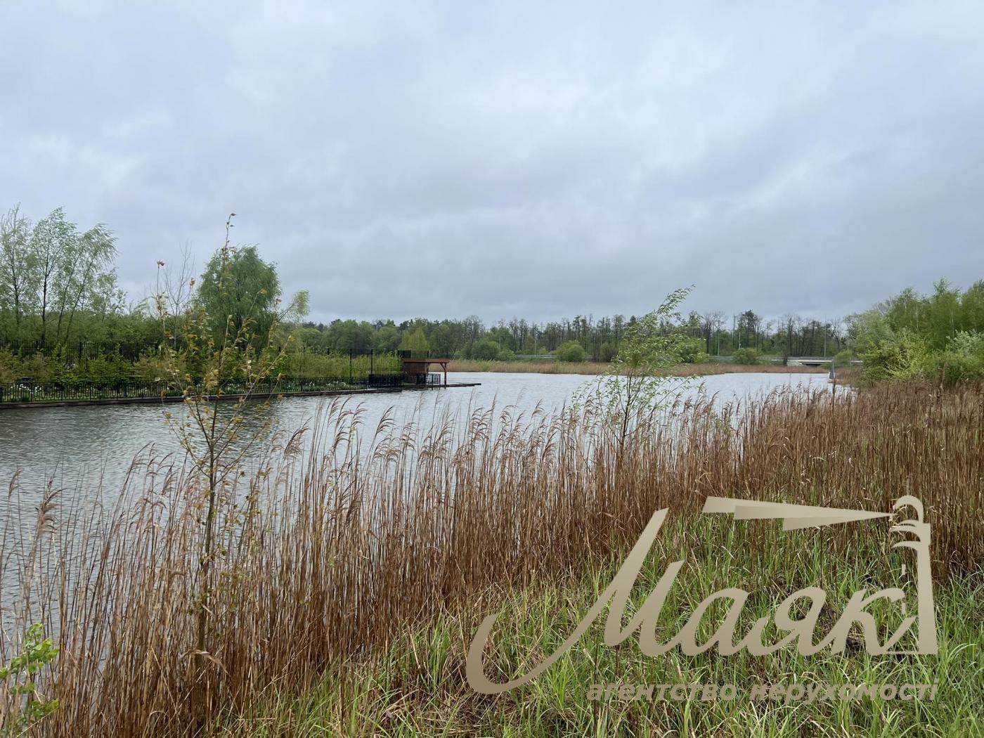 Sale of land with access to the river. Lesniki village. Yasny Khutor