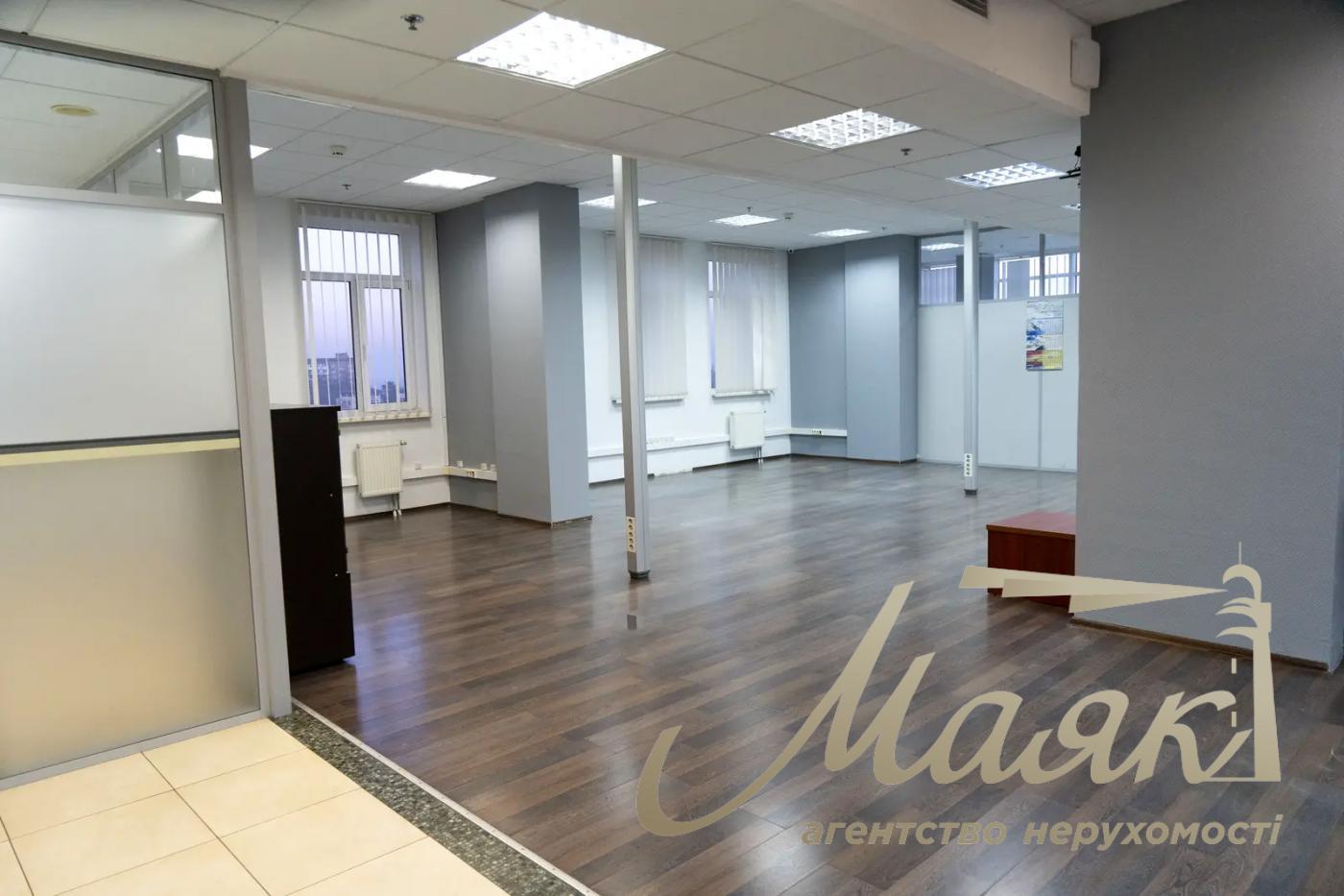 Rent office 223m2 on Zagorivska str. 23, Shevchenko district.