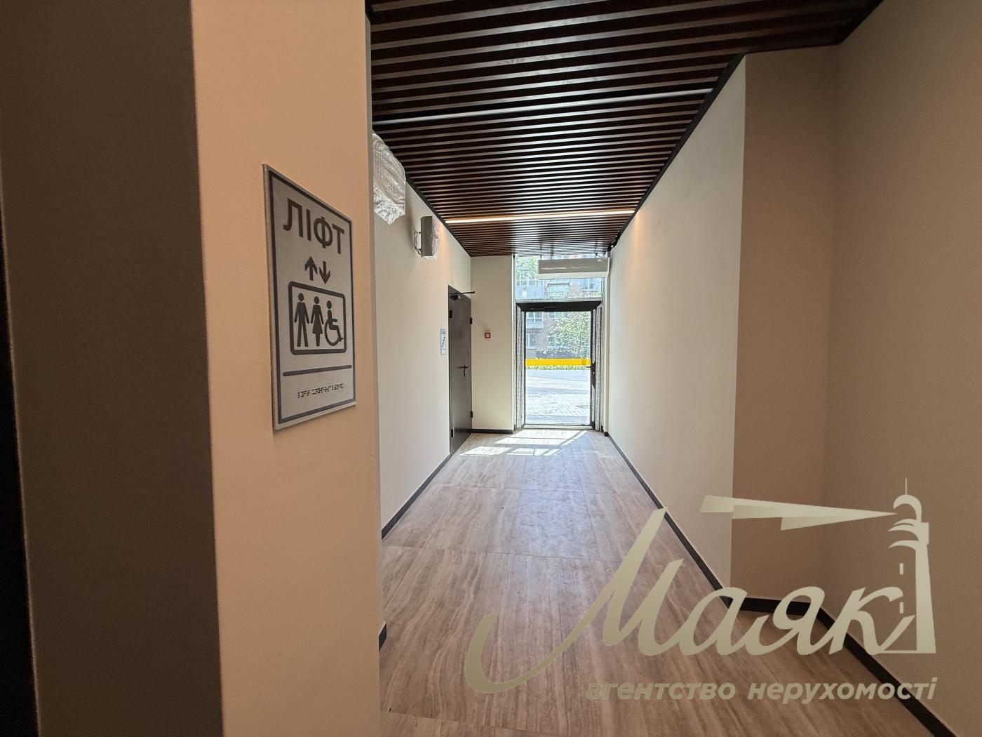 Оренда фасадного 110м2 приміщення ЖК Трініті вул. Тютюнника, 39/2