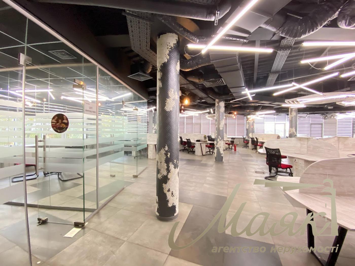 Оренда офісу 330м2 вул.Старонаводницька 4, Печерськ