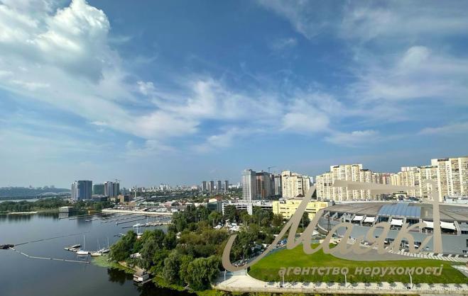Sale of apartment with view (137m2) Residential complex River Stone, Truskavetskaya st. 10G
