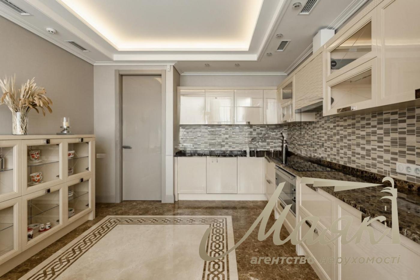 Продаж видової квартир у ЖК Новопечерські Липки