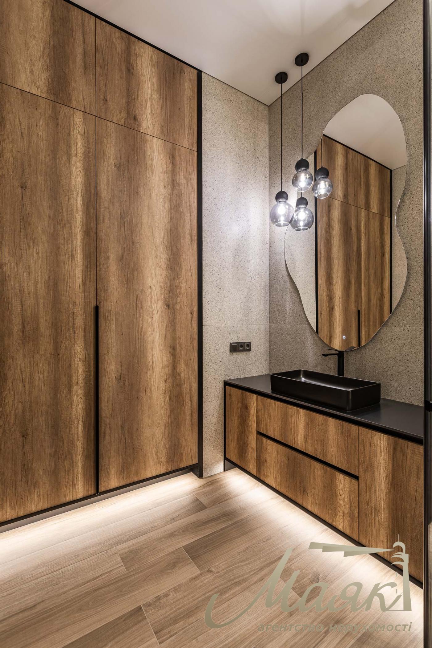 Продажа видовой 1-комнатной квартиры 65 м2 в клубном доме Hidden, ул. Садово-Ботаничная, Печерский р-н