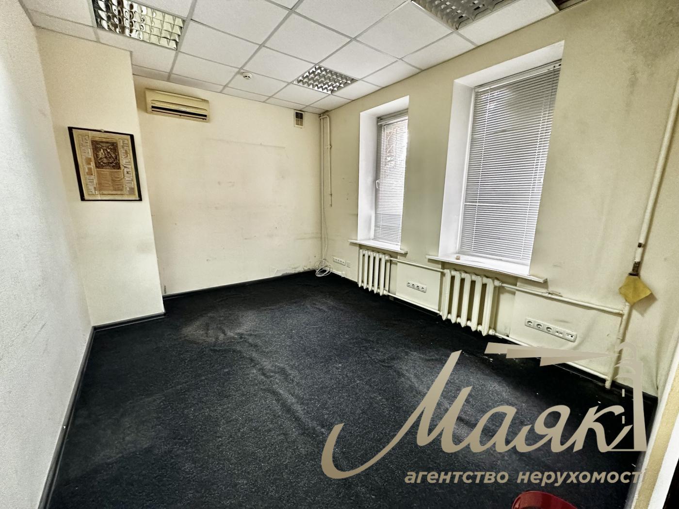 Rent Office 180m2, st. Lumumba Patrice, Pechersk