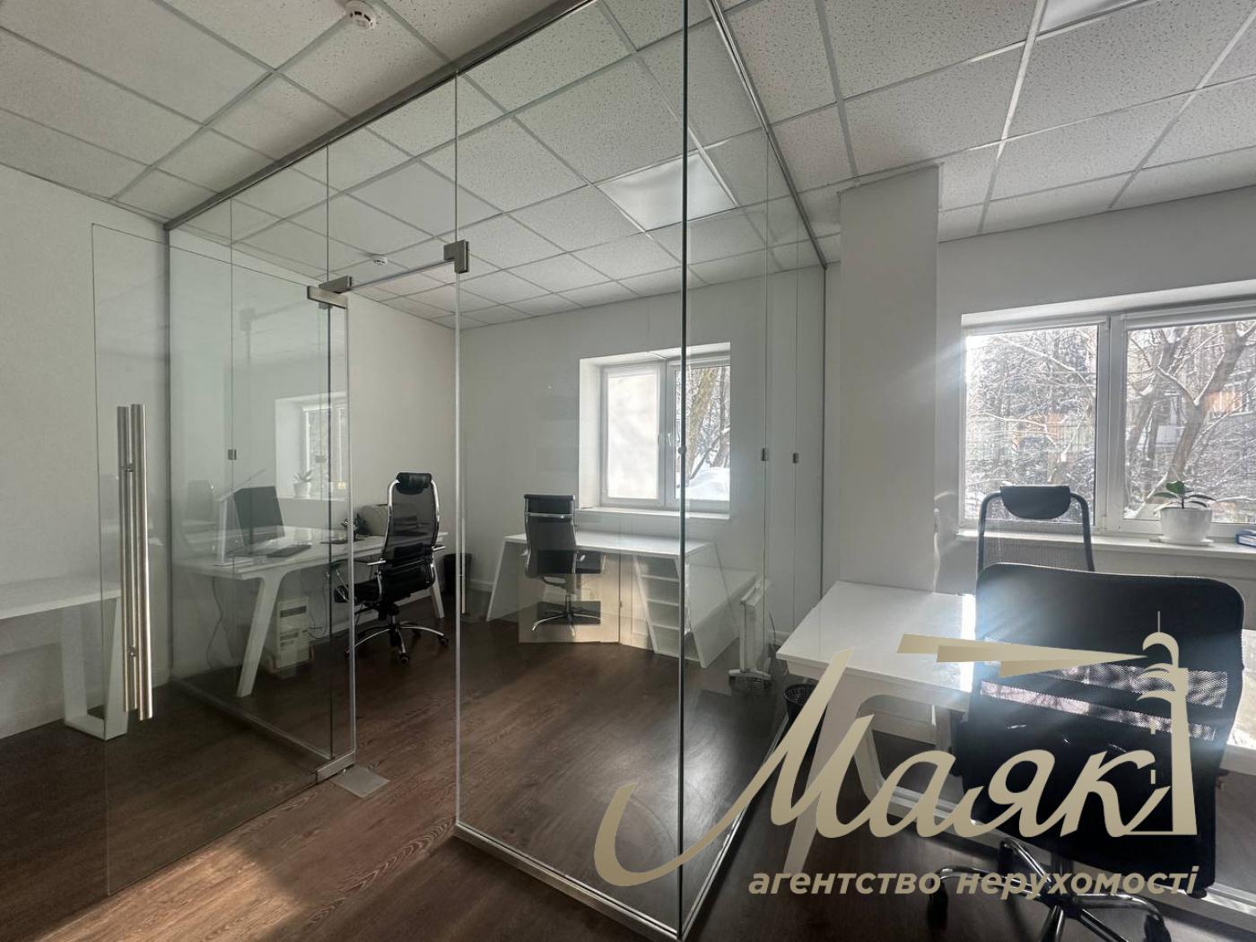 Аренда офиса 92м2 по ул.Барбюса 5А, Олимпийская