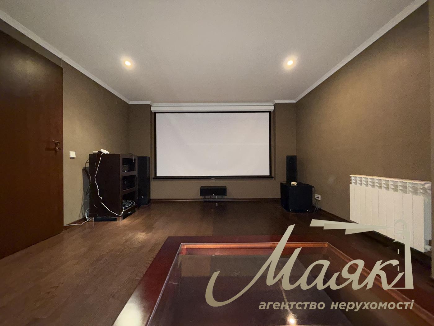 Оренда будинку 400 кв.м з тенісним кортом, великою зеленою територією | Бориспільський район| с.Гора