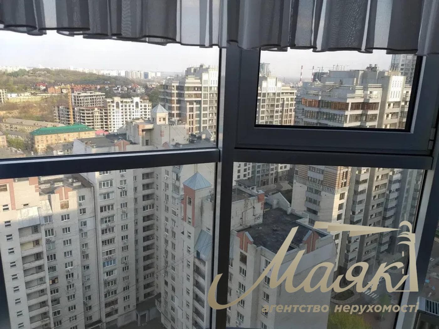 Продаж 1-кімнатної квартири, 50 м², ЖК «Новопечерський Двір»