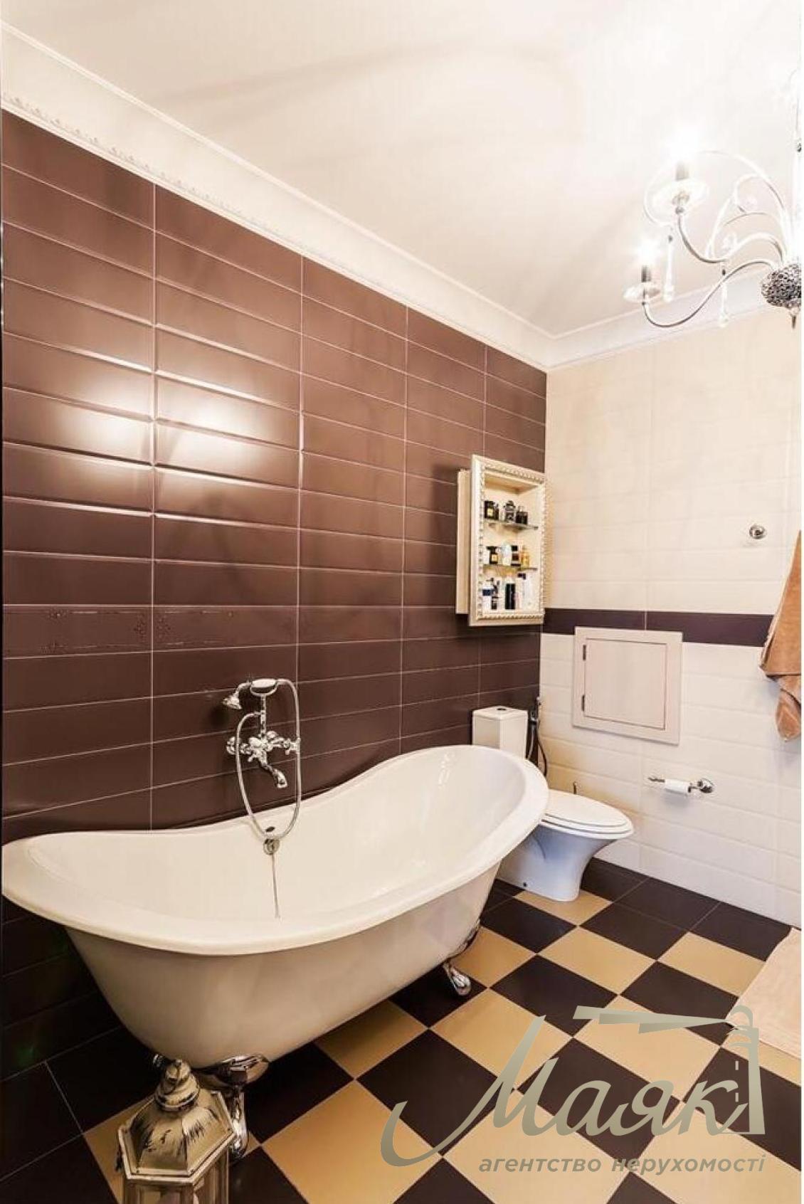 Продаж 3х кімн. квартири 195 м2 в ЖК Липська вежа, вул. Інститутська 18а