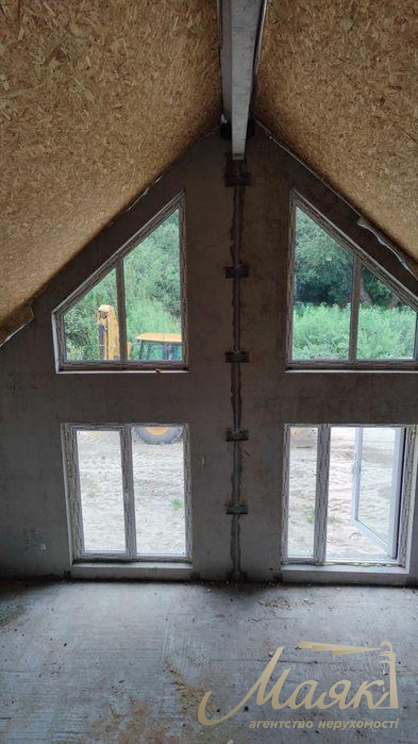 Продажа 2 этажного дома 119 кв.м. Участок 6 соток. с. Княжичи. Лес. Озеро.