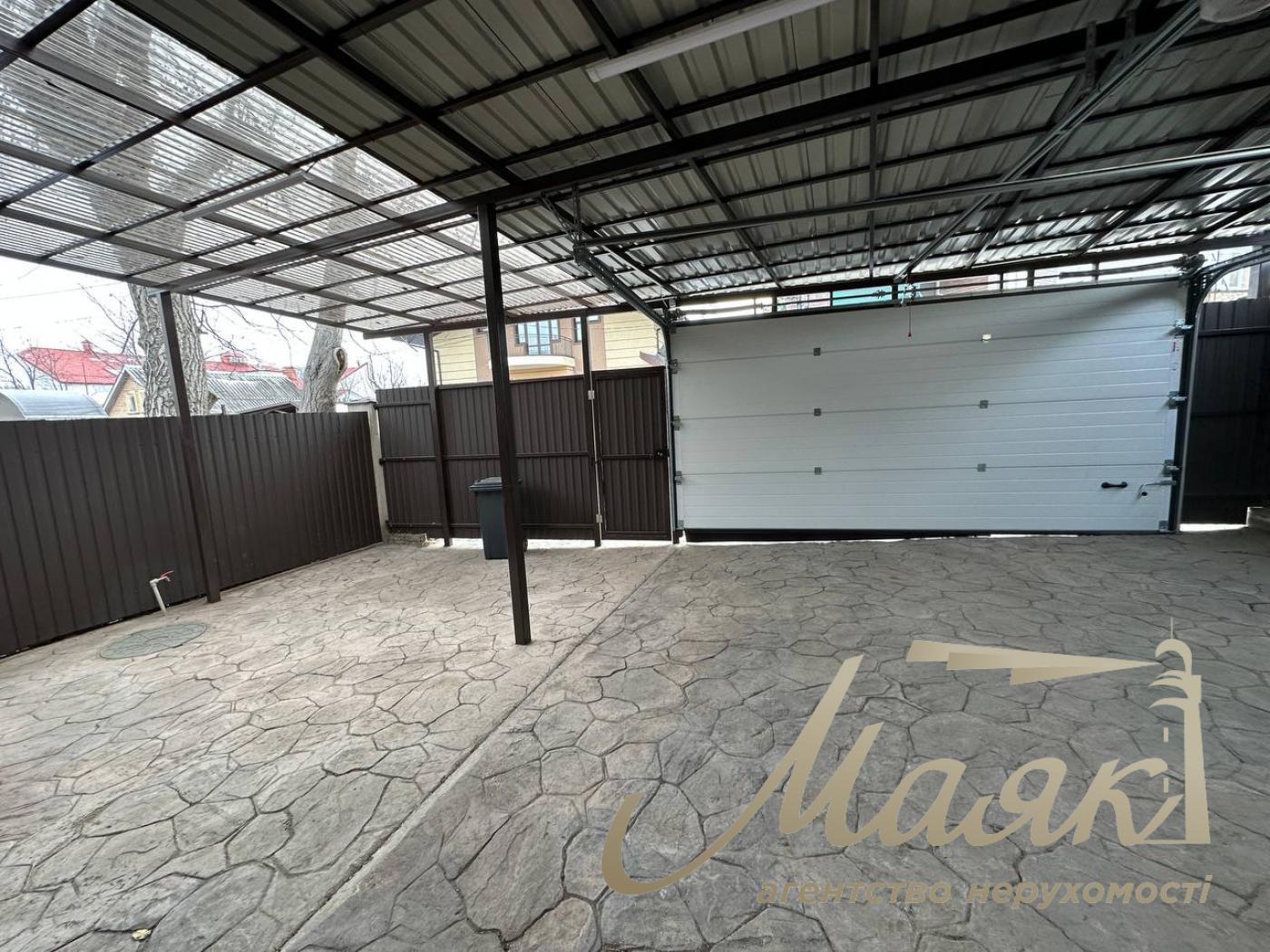 Оренда одноповерхового будинку 160м2 у Києві з повною автономією