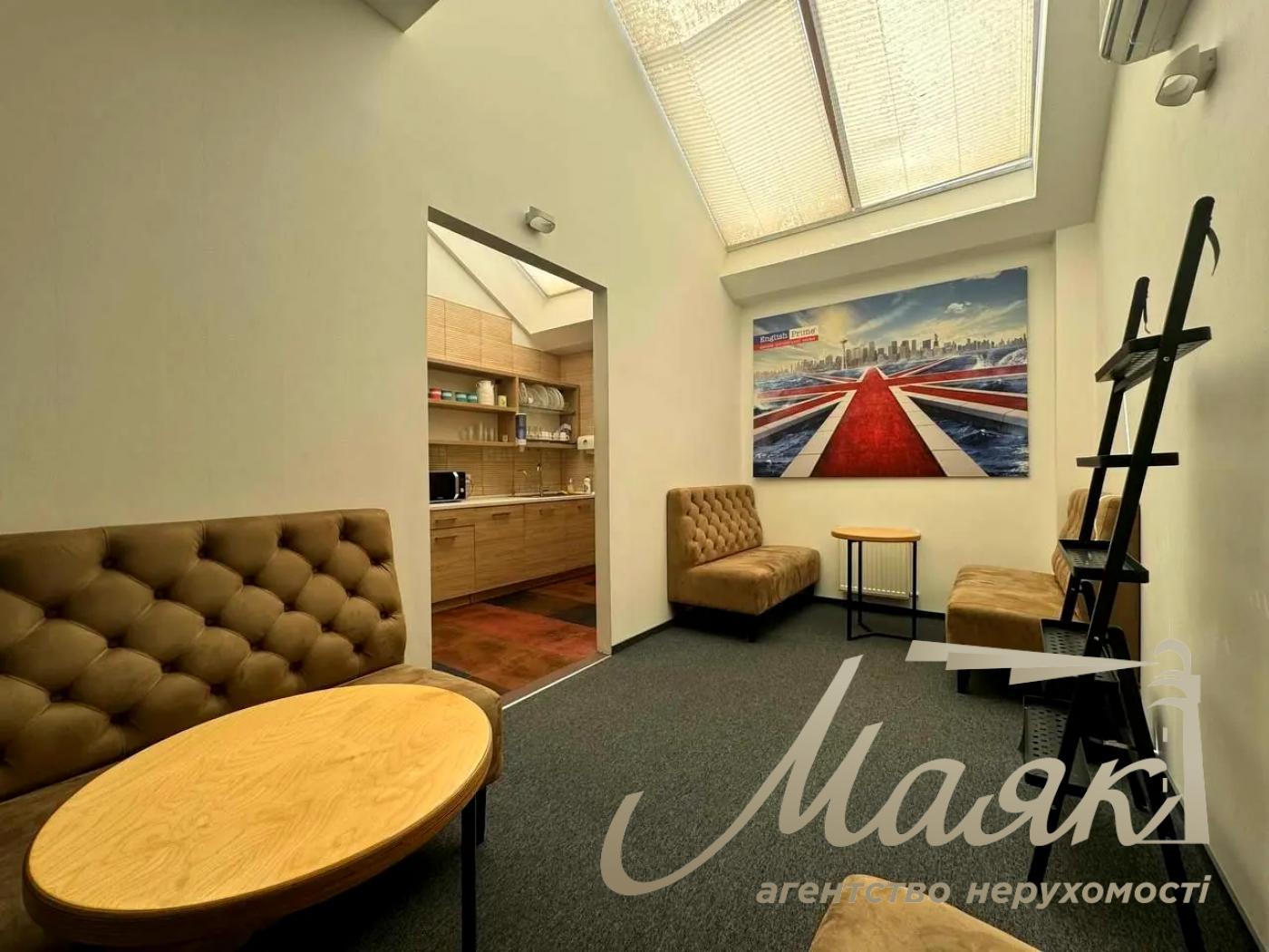 Аренда офиса 240м2 на пр.Берестейский 31, КПИ