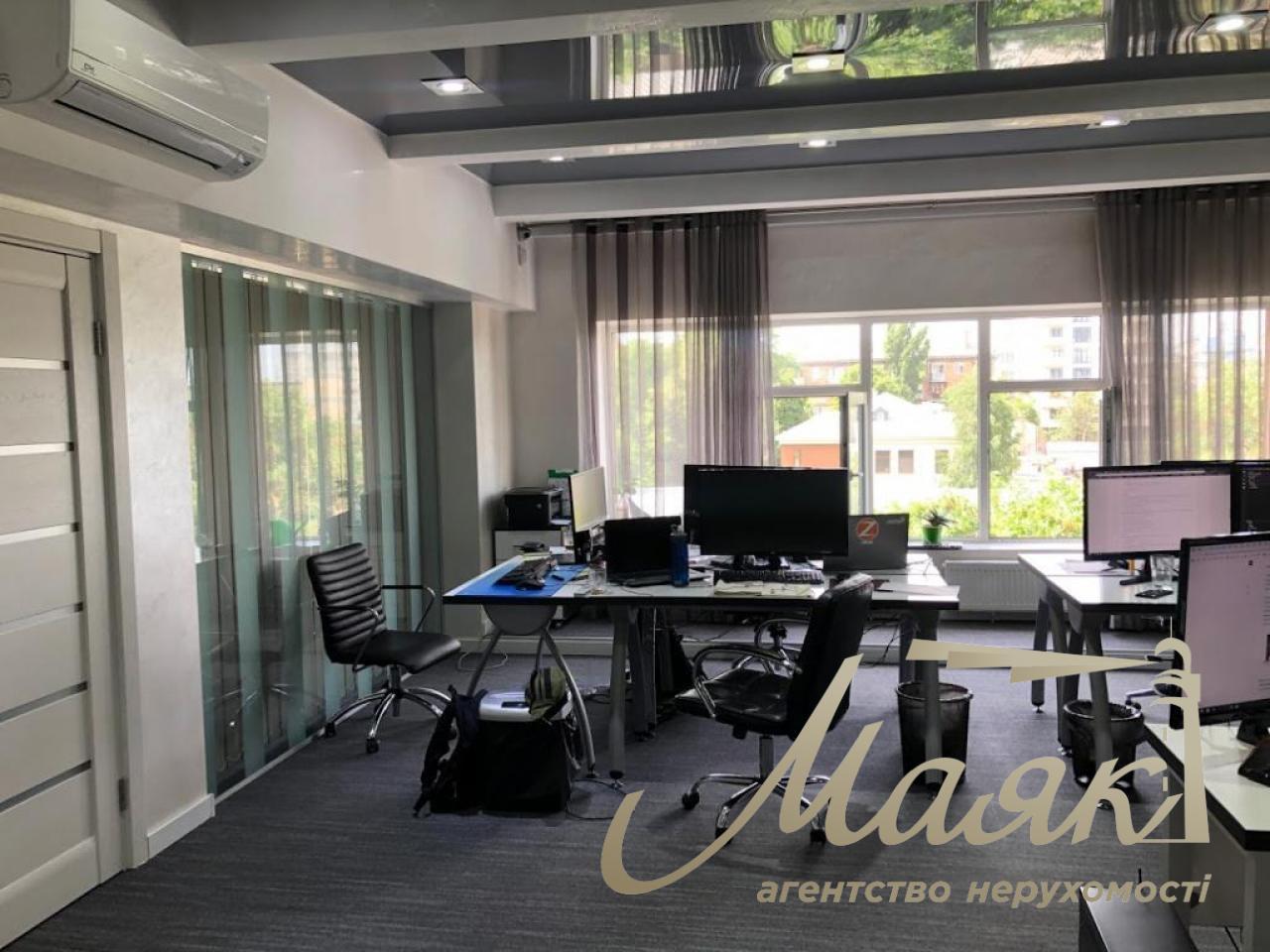 Продается офис в БЦ Каньон 110 м2 с ремонтом