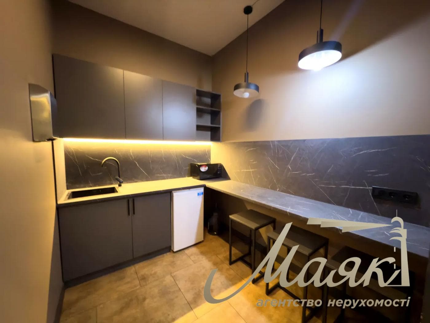 Оренда офісу площею 80 м² у ЖК «38 Перлина Kadorr», вул. Жилянська, Голосіївський район