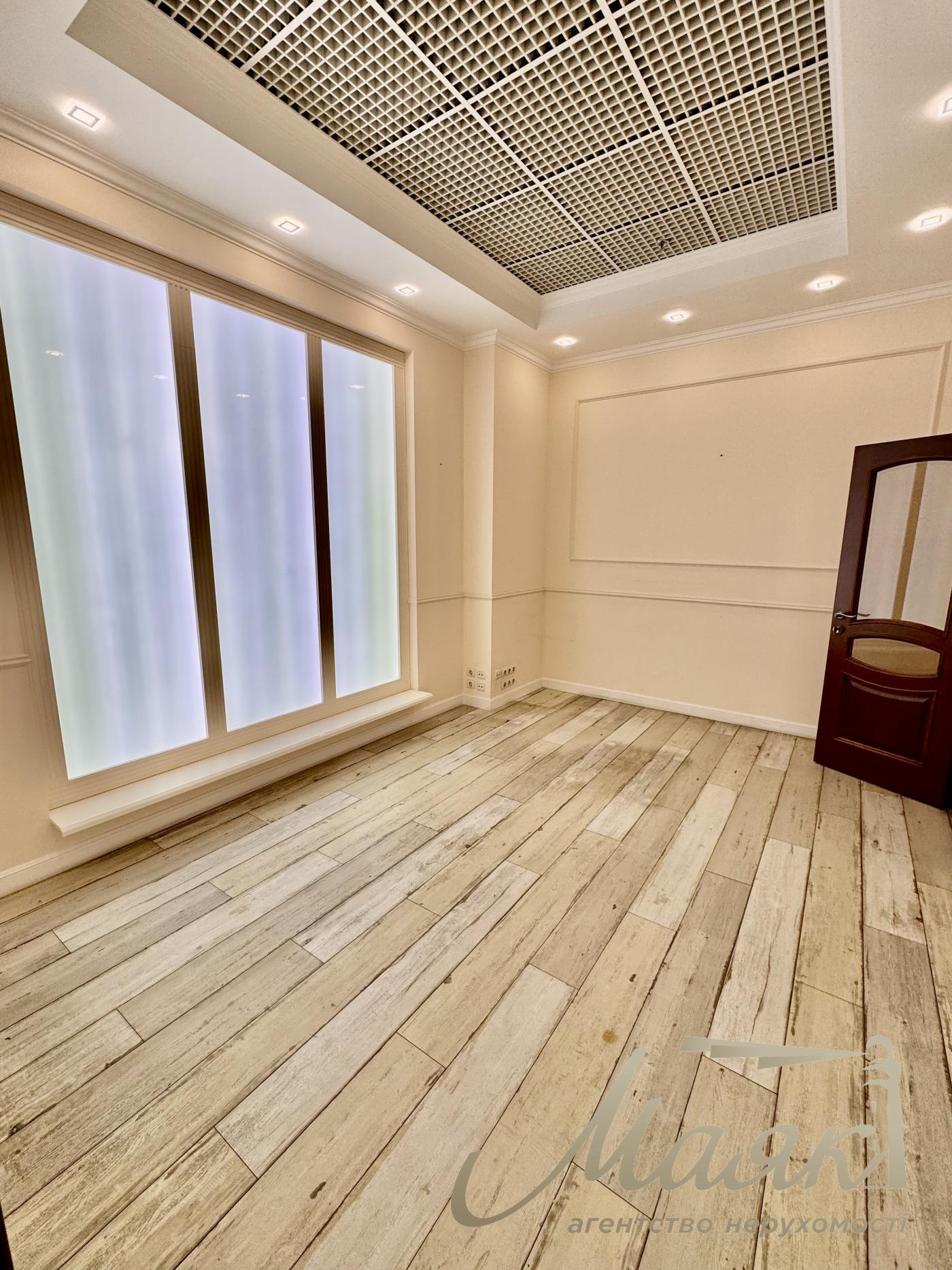 Rental of premises on the first floor of BC Leonardo, Bogdana Khmelnitskogo str.