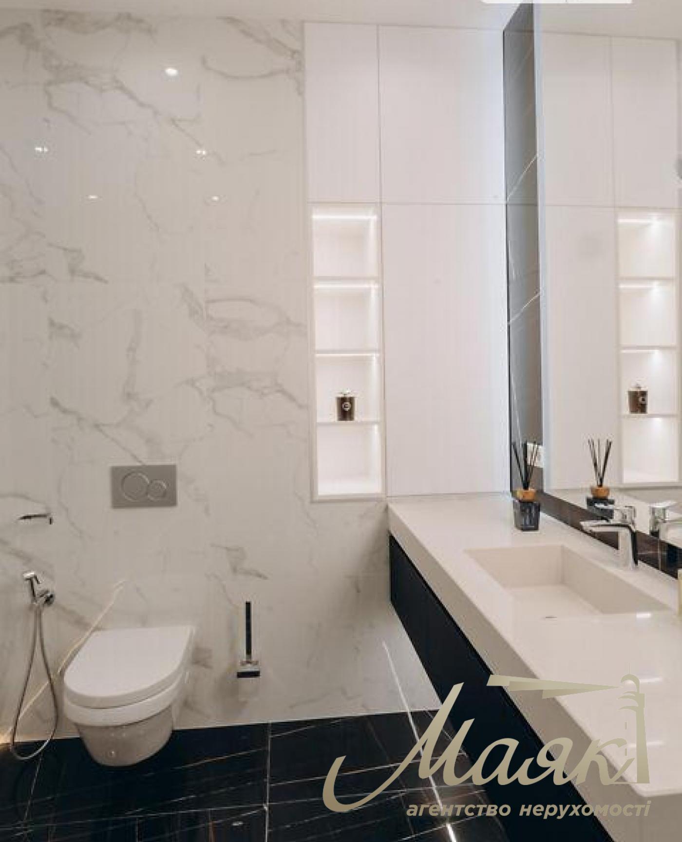 Продаж 2х-кімнатної квартири 85м2 в ЖК Новопечерські липки, Драгомирова 15Б, Печерськ, Київ