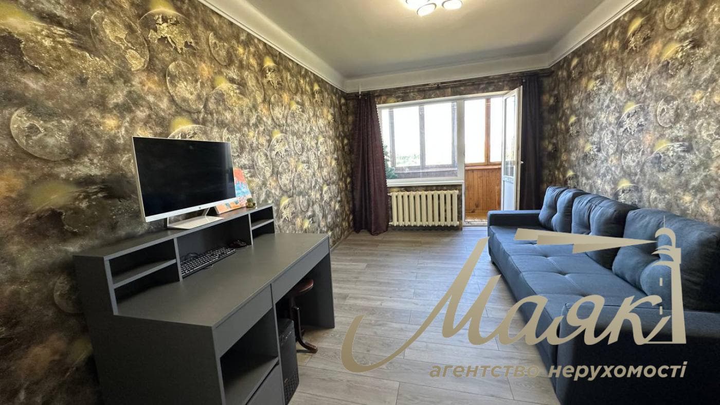 Продажа 3-комнатной квартиры Харьковское шоссе 21/1, Дарницкий район