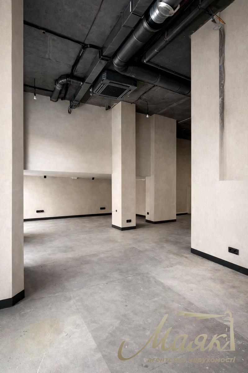 Оренда офісу 172 кв.м у ЖК Ярославів Град