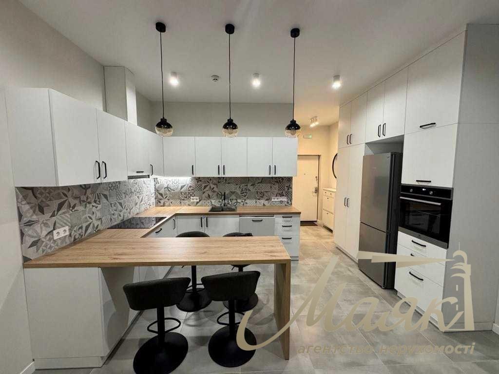 For sale 2-bedroom apartment in Business Class Residential Complex "Podil Plaza & Residence" Podilskyi