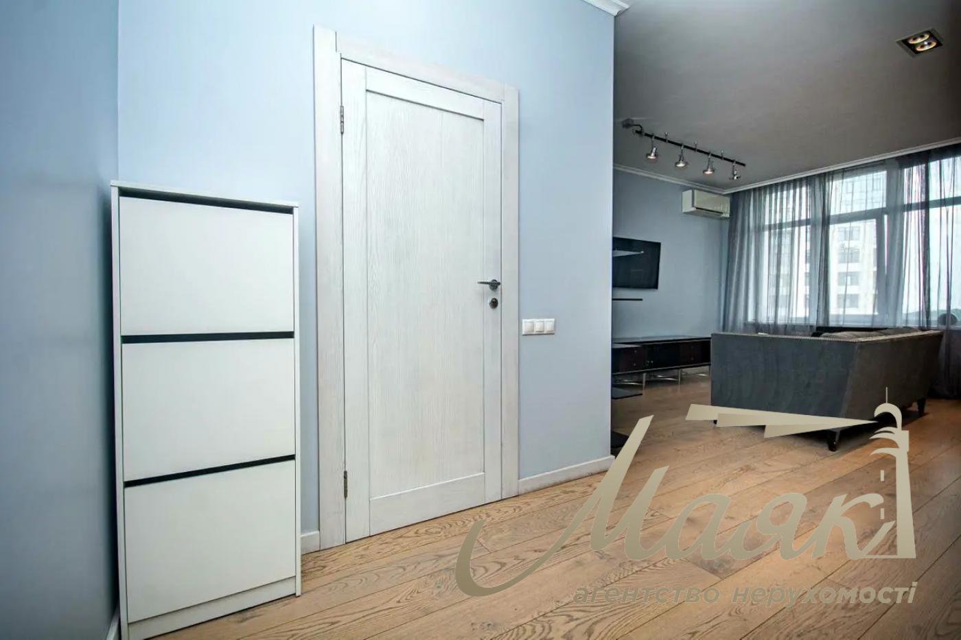 Продаж квартири 80м2 в ЖК Новопечерські Липки, вул. Верхогляда (Драгомирова), 16, Печерський район