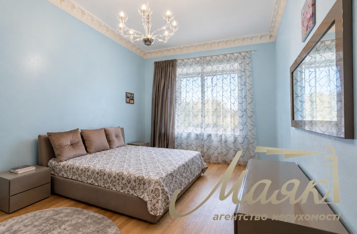 Оренда 2-поверхового будинку площею 740 м², Голосіївський район, Чапаївка