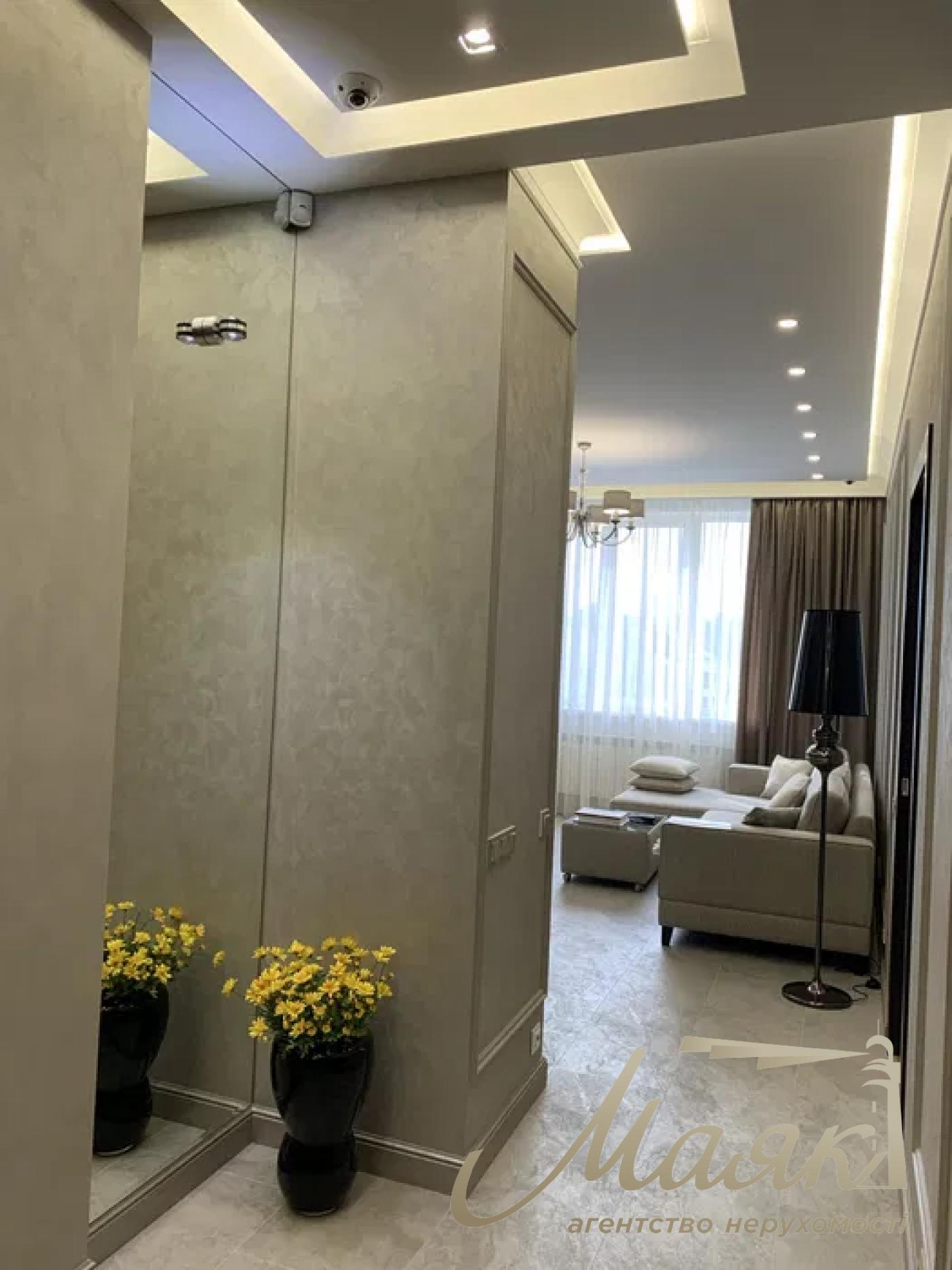 Оренда 3-кімнатної квартири ЖК Royal Tower, вул. Саксаганського