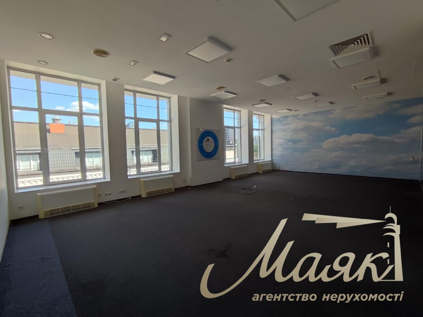 Оренда офісу 976м2 у БЦ Horizon Park