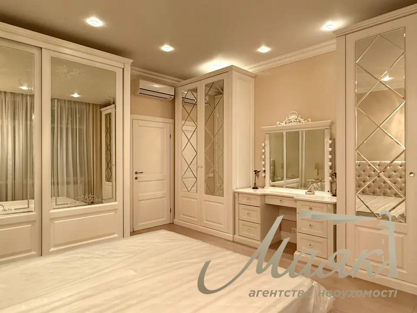 Оренда 3-к квартири в ЖК Новопечерські Липки, Андрія Верхогляда