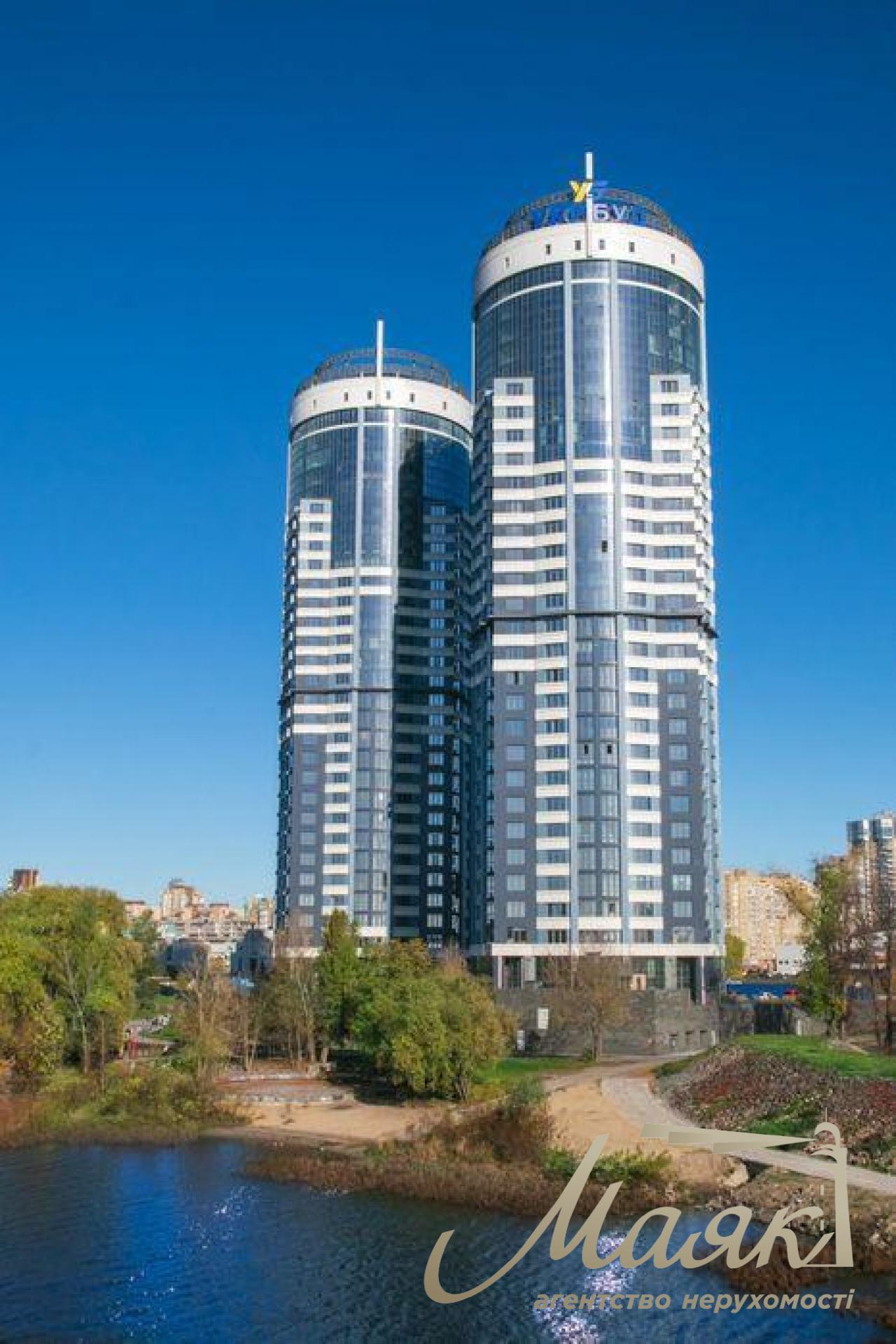 Продаж приміщення 130 м2 Микільсько-Слобідська 1 ЖК Сонячна Рів'єра