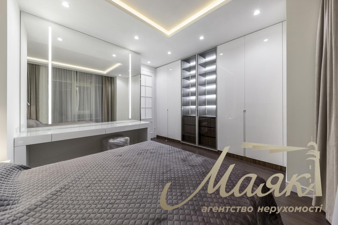 Оренда 2-кімнатної квартири в ЖК Бульвар Фонтанів, 55м², Печерський район, Київ