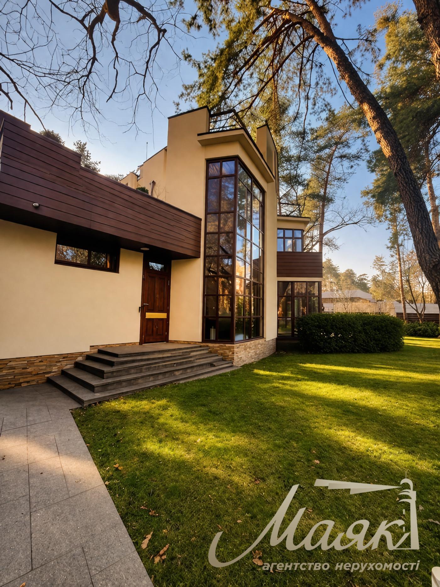 Оренда будинку в Плютах, Обухівський напрямок, 435 м², 28 соток, SPA-зона.