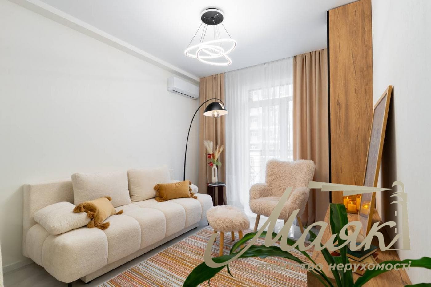Продаж 2-кімнатної квартири площею 66 м², ЖК «Нова Англія»