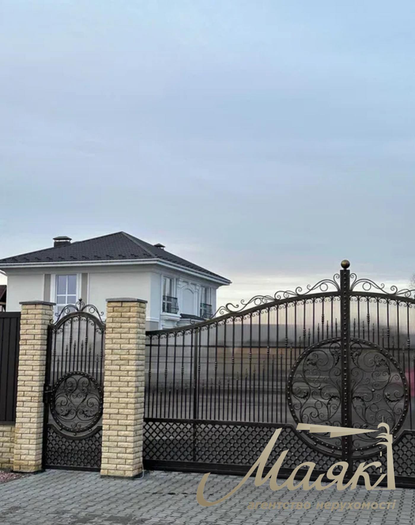 Продажа дома в КГ Роскошное, село Романков, Обуховская траса