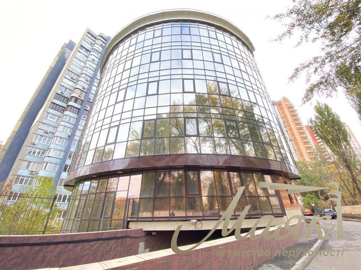 Оренда офісу 330м2 вул.Старонаводницька 4, Печерськ